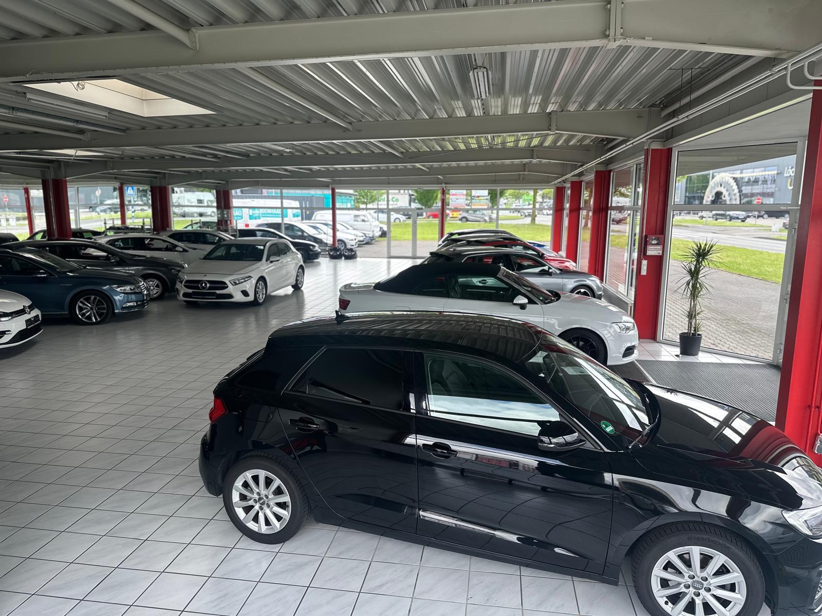 showroom-image-bottom
