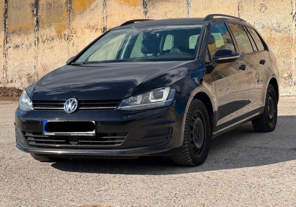 Image of Volkswagen Golf