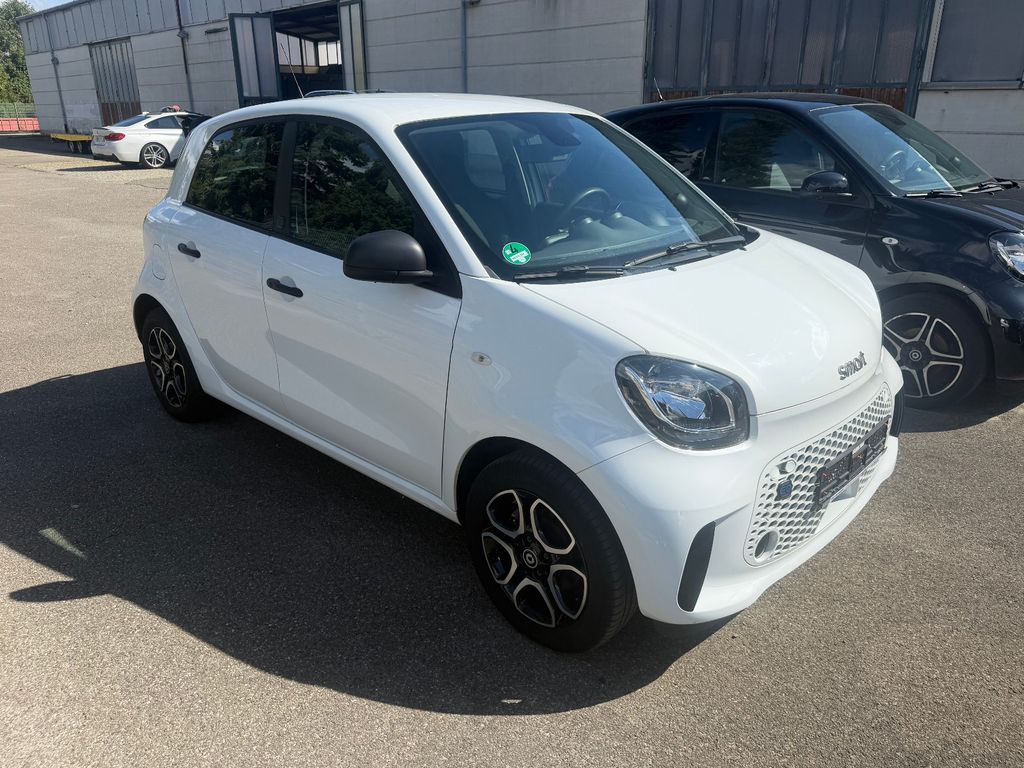 Image of Smart ForFour