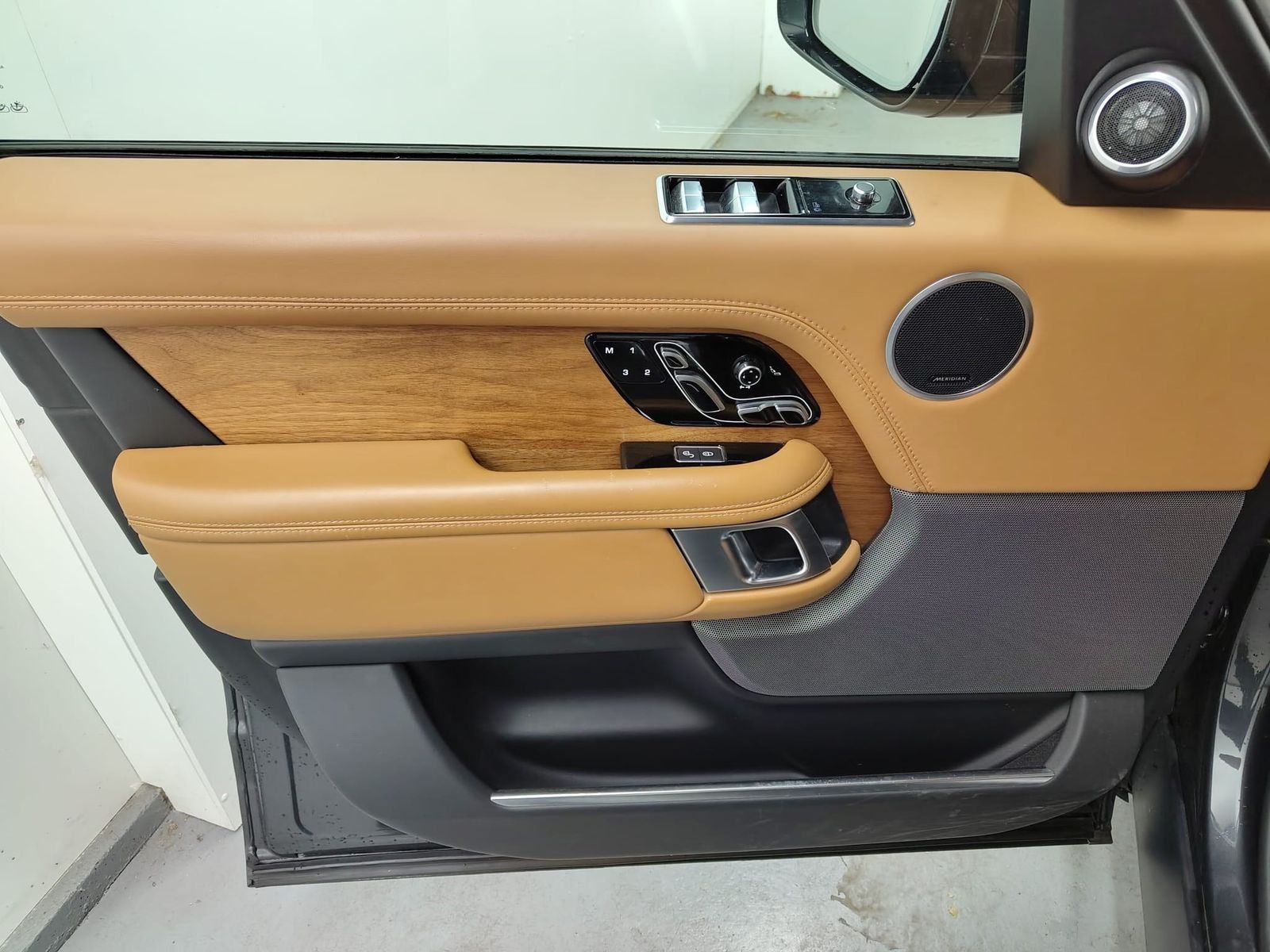 LAND ROVER Range Rover  4.4 SDV8 Autobiography Pano LED – Bild 34