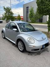 Volkswagen  New Beetle - Volkswagen Beetle: New