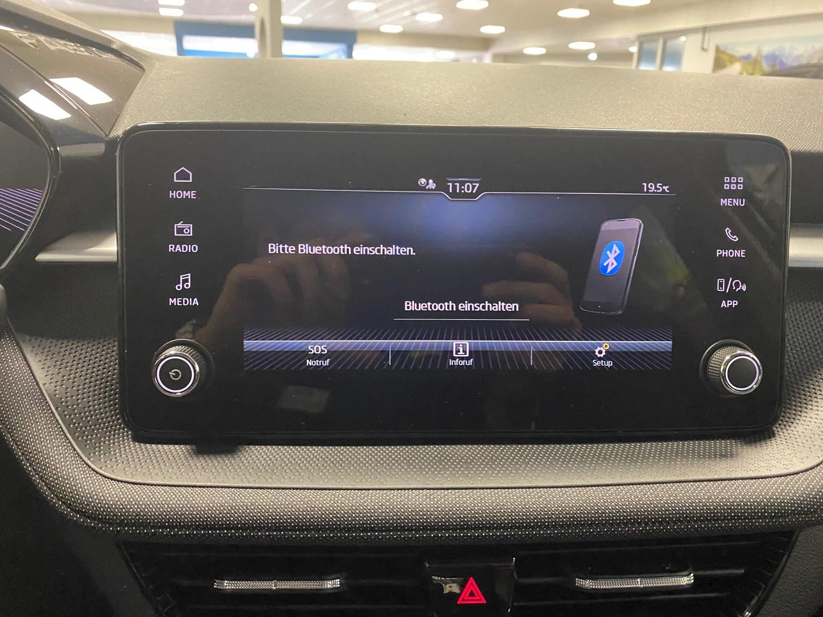 Fahrzeugabbildung SKODA Fabia 1.0 TSI Selection APP+5J. GARANTIE+KAMERA+