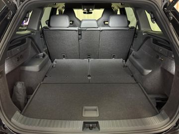 Fahrzeugbestand 31 Skoda Kodiaq 1.5 TSI Sportline 7-Sitze AHK Matrix