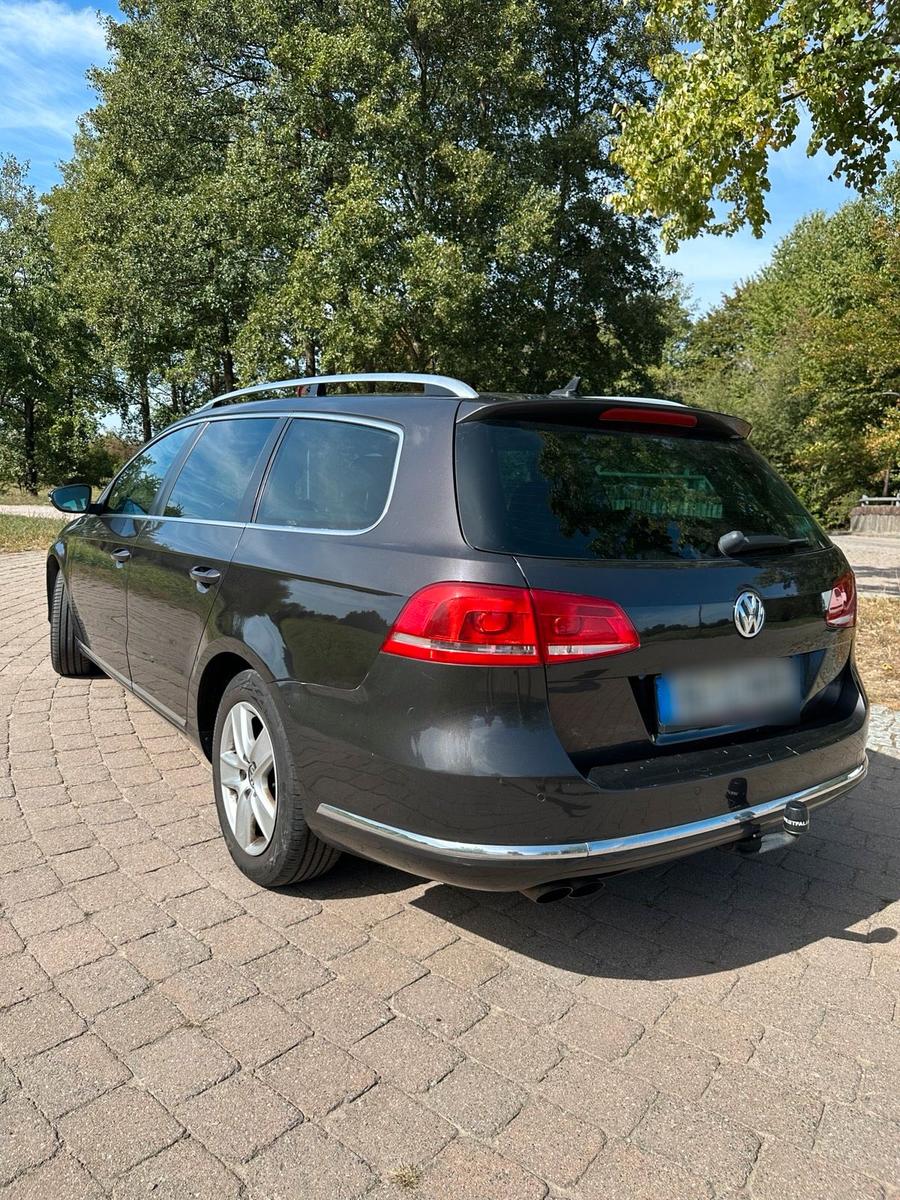 Volkswagen  2011 — photo 9