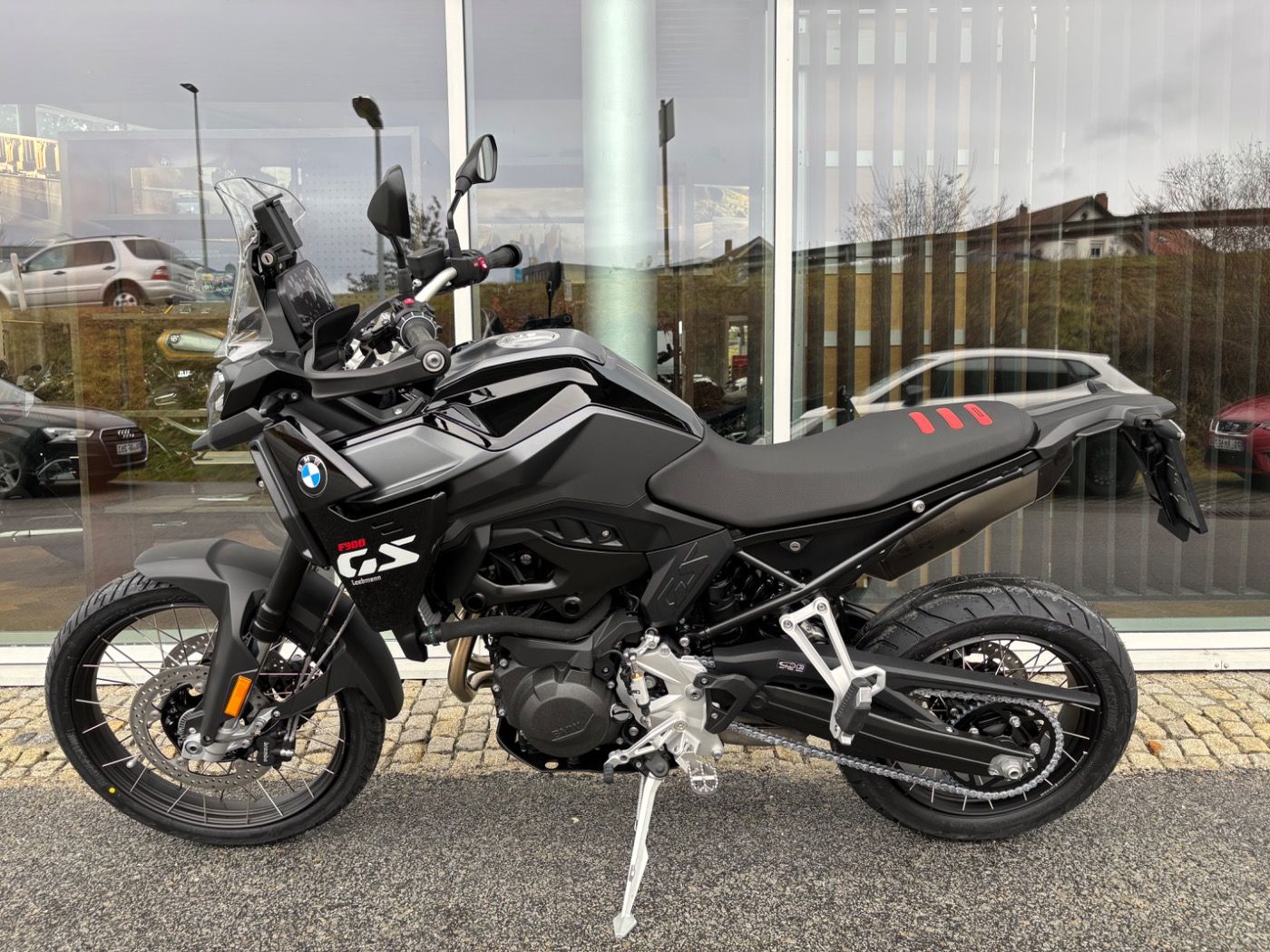 Fahrzeugabbildung BMW F 900 GS Dynamik-Paket