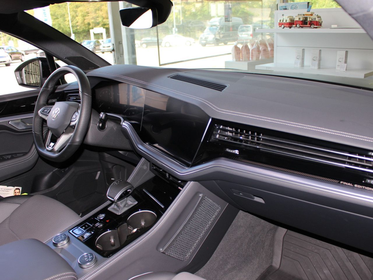 Fahrzeugabbildung Volkswagen Touareg V6 TSI 4Motion R-Line FINAL EDITION