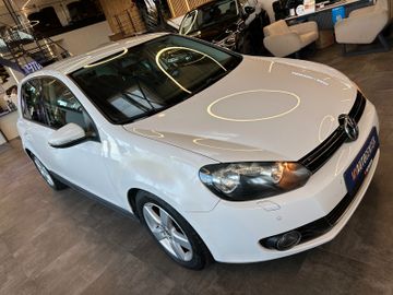Volkswagen Golf VI*TEMPO*NAVI*PDC*ALCANTARA*1-HAND*