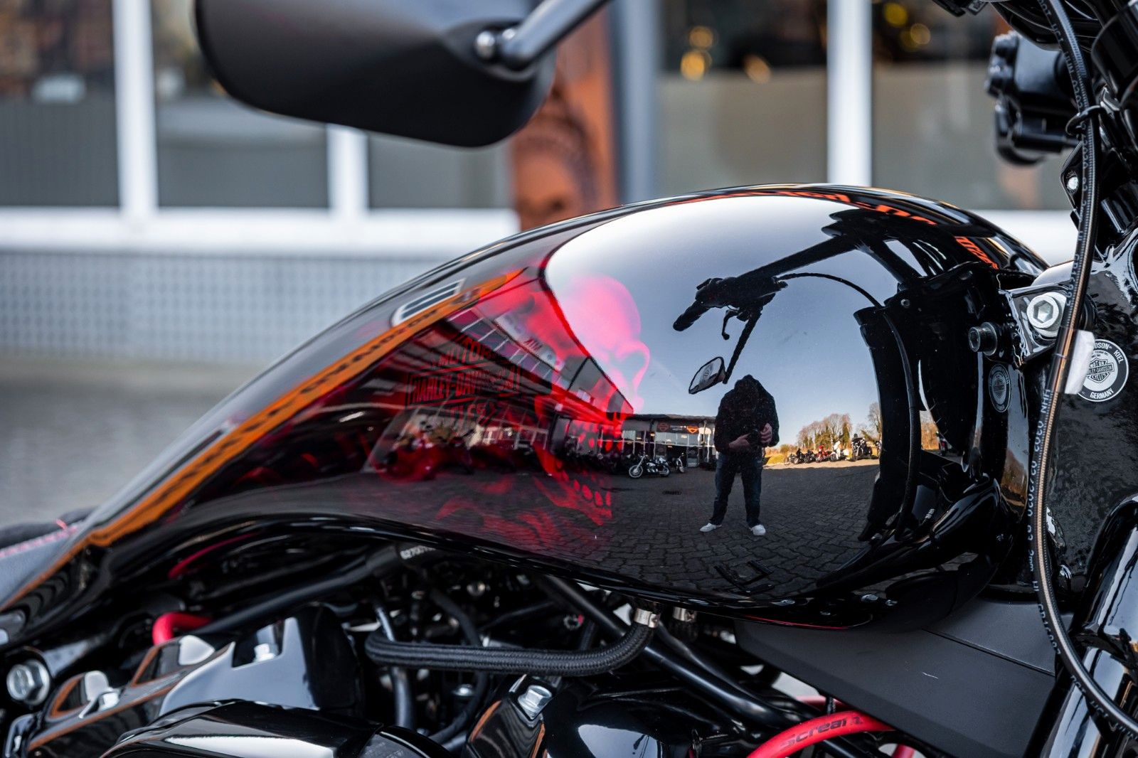 Fahrzeugabbildung Harley-Davidson FXBRS BREAKOUT 114 cui Kesstech - Airride-
