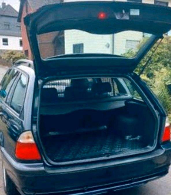 BMW 320 2004 — двигун 150 HP (110kW)