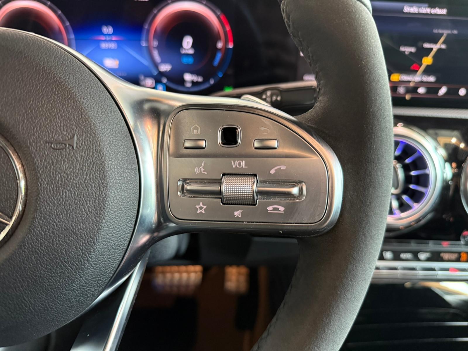 Mercedes-Benz A 250 e /FAP/DISTRO/AHK/AMG/NIGHT/PANO/KAMERA/