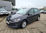 Volkswagen Touran AUTOMATIK 1.6TDI Comfortline Carplay - VW Touran Gebrauchtwagen in Freiburg