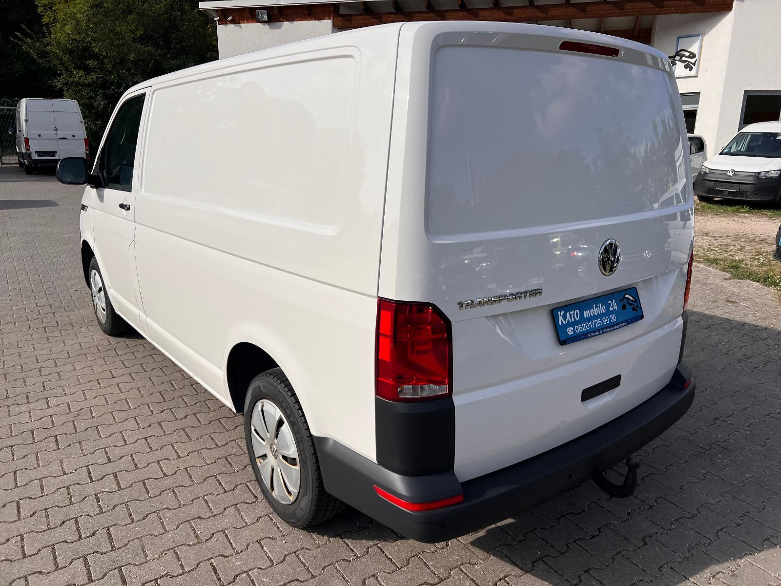 Volkswagen T6.1 Transporter Kasten FWD EcoProfi AHK SHZ PDC