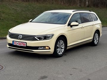 Volkswagen Passat Variant - 2