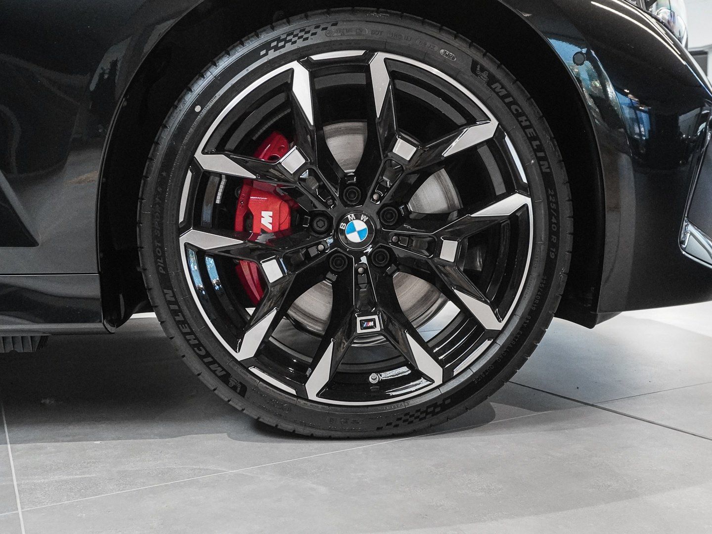 BMW 330 - Bild 3