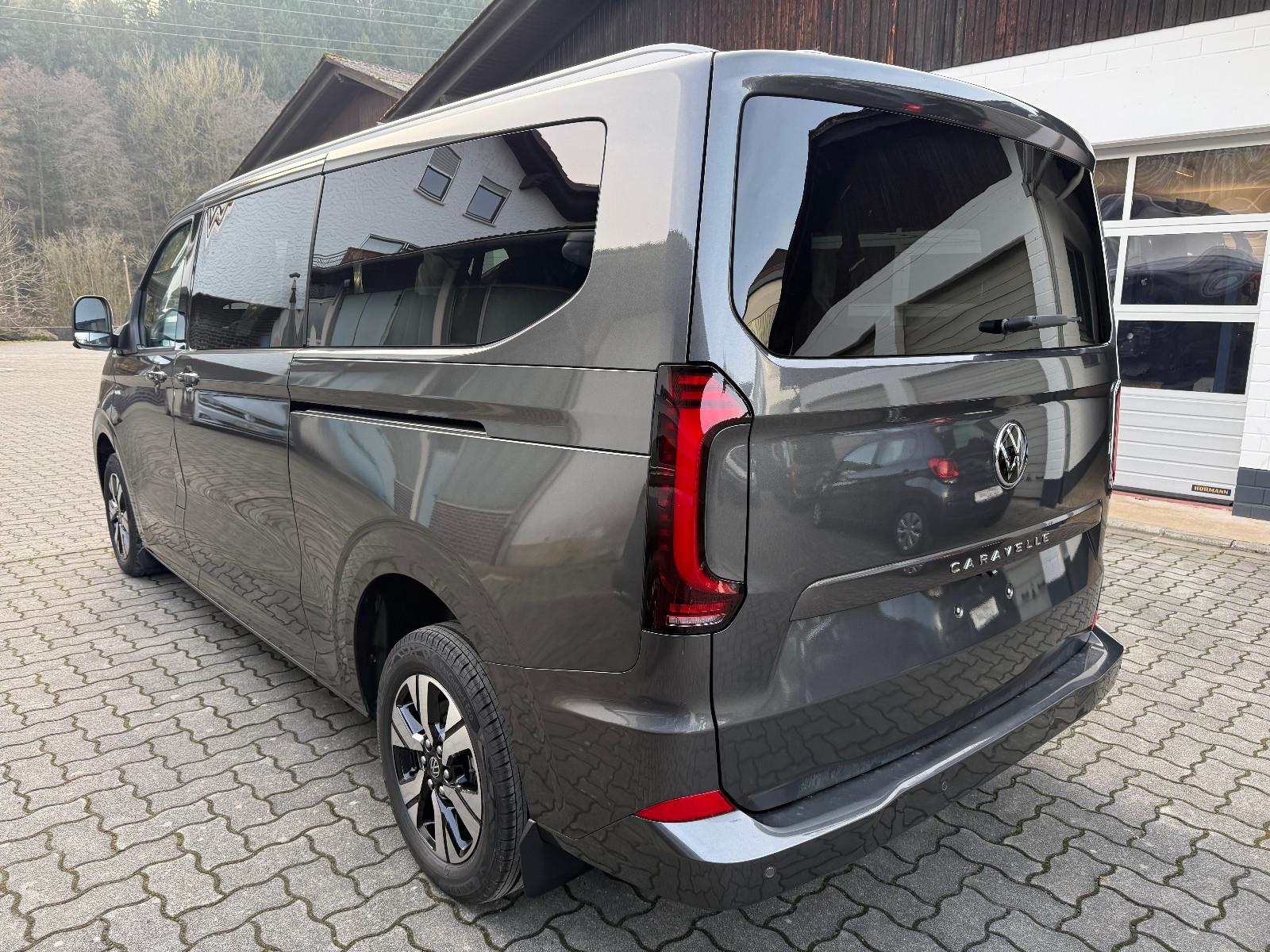 Volkswagen T7 Caravelle Style LR 2,0 TDI Autom. Navi 5J Gar