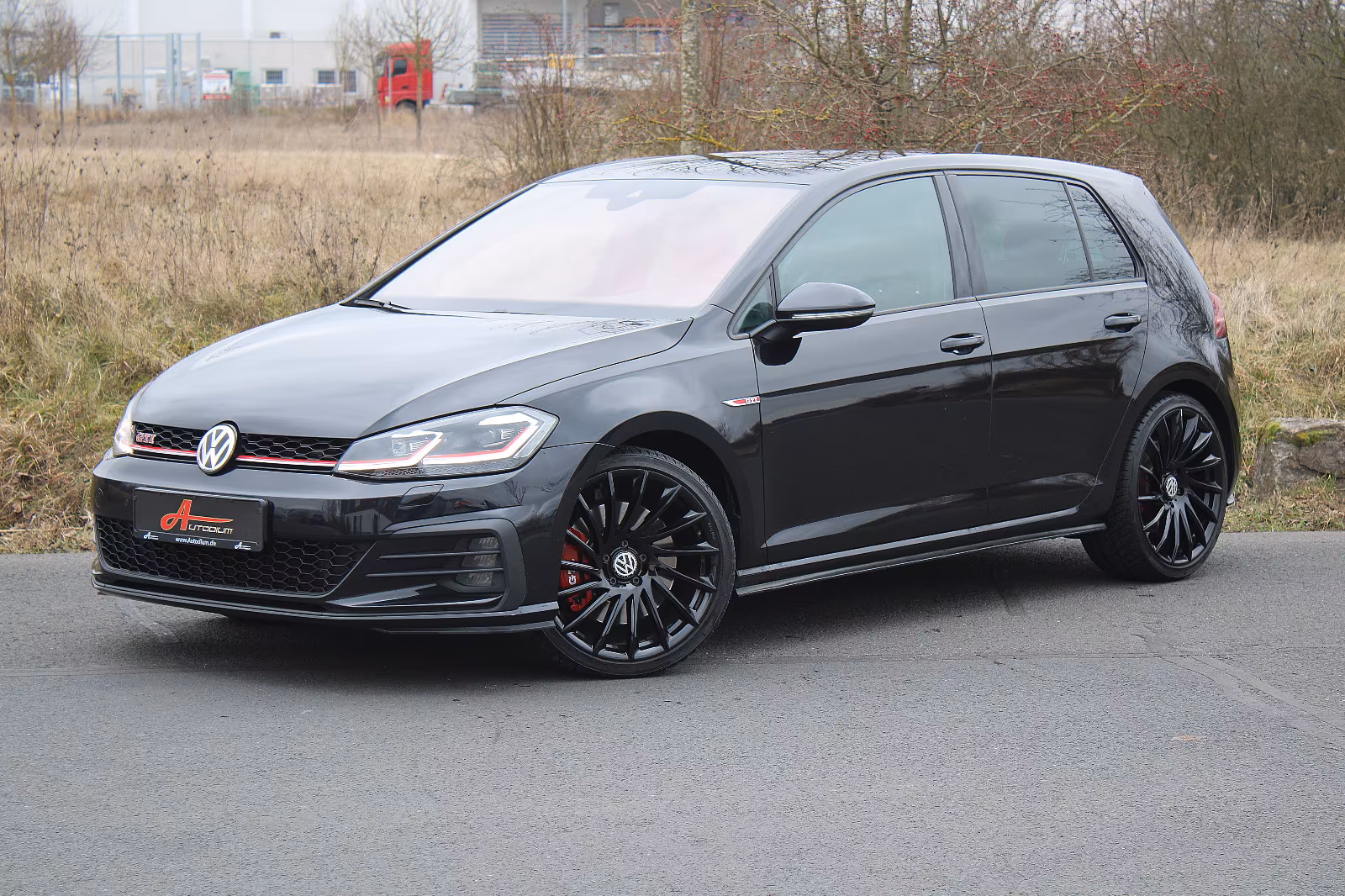 Volkswagen Golf VII GTI Performance DSG/V-Leder/Kam/ACC/19'