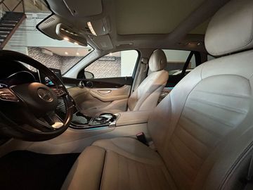 Mercedes GLC 250 - 11