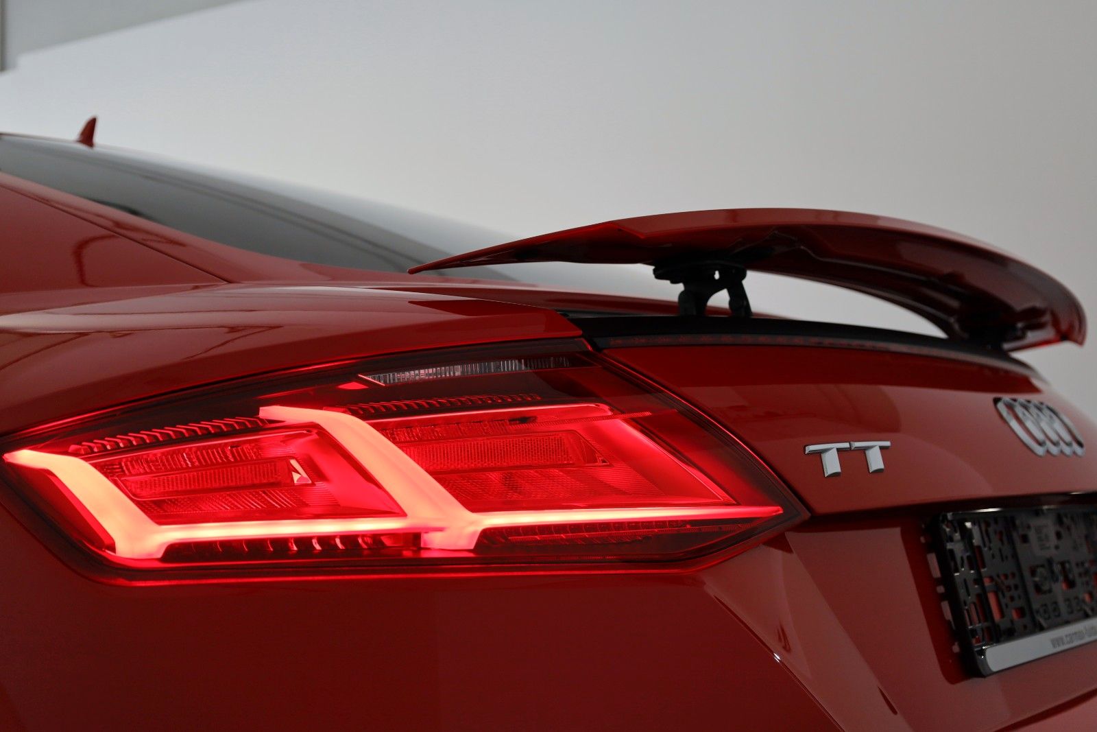 Fahrzeugabbildung Audi TT Coupe 2.0 TFSI quattro S line Navi,Bang&O,SH