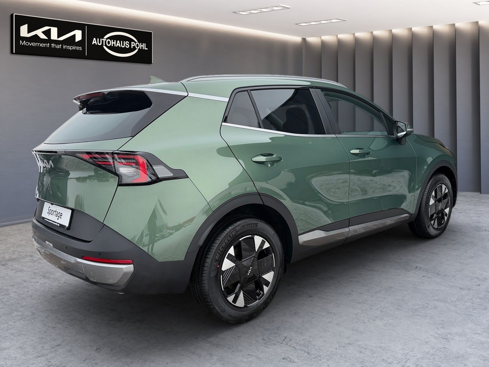 Fahrzeugabbildung Kia SPORTAGE 1.6T 2WD DCT Vision KOM Facelift