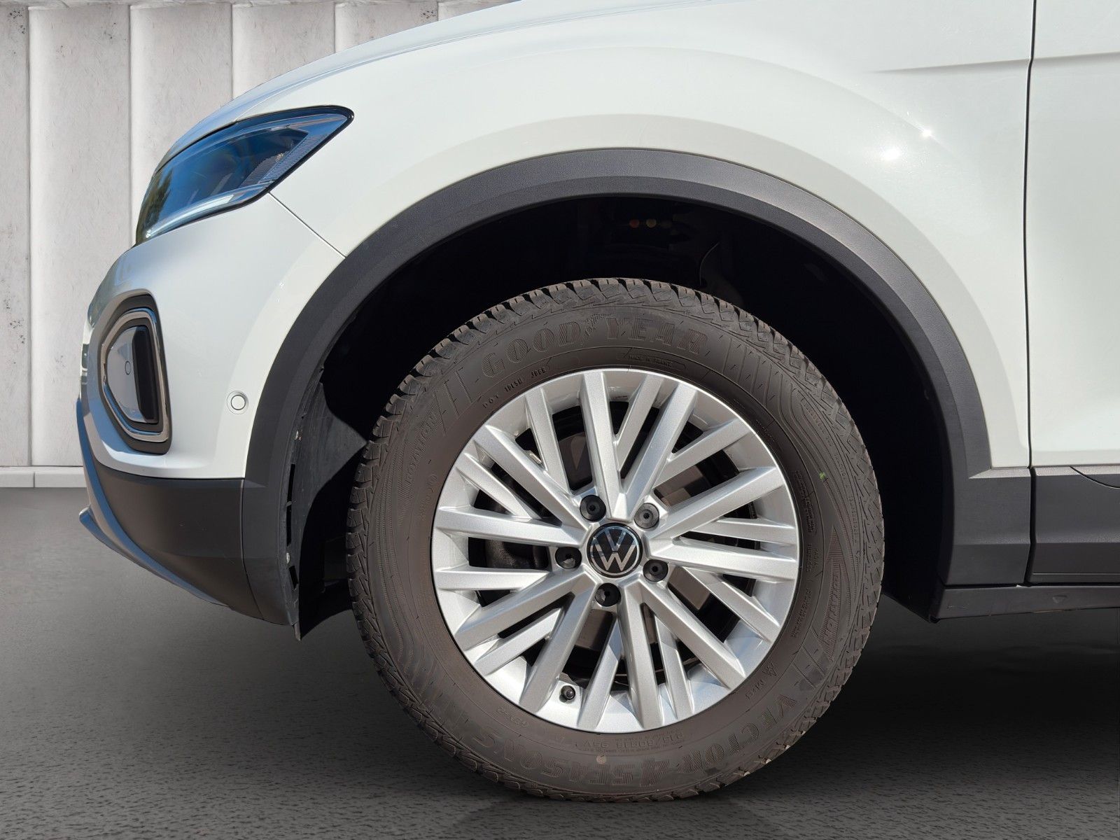 Fahrzeugabbildung Volkswagen T-Roc Life*DSG*ViCo*LED*SHZ**