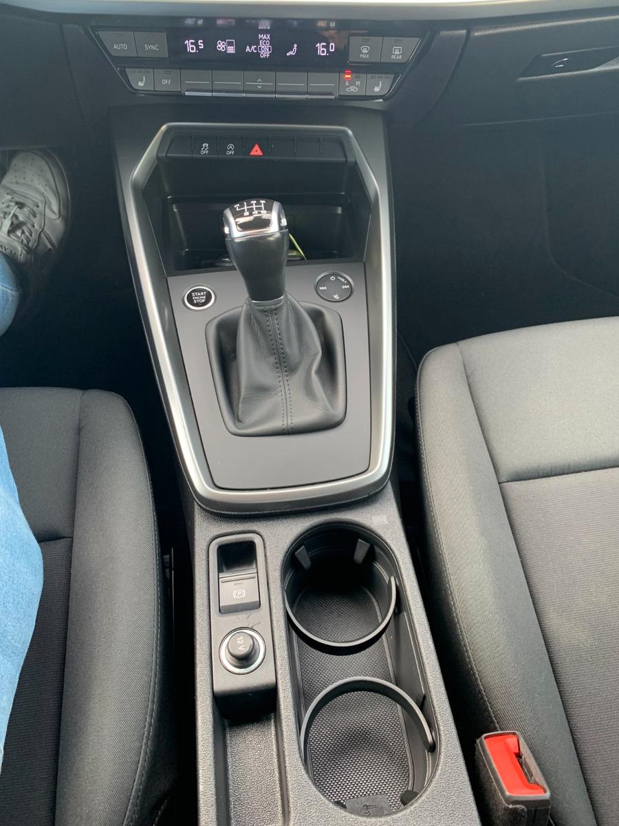 Audi A3 Sportback 30 TFSI S line, миниатюра 10