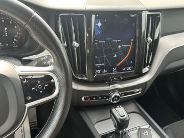 Volvo XC60 R Design T-Leder Kamera AppleCarplay – Bild 12