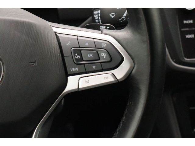 Fahrzeugabbildung Volkswagen Tiguan 1.5 DSG Life ACC LED Apple CarPlay