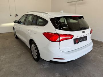Ford Focus - 8