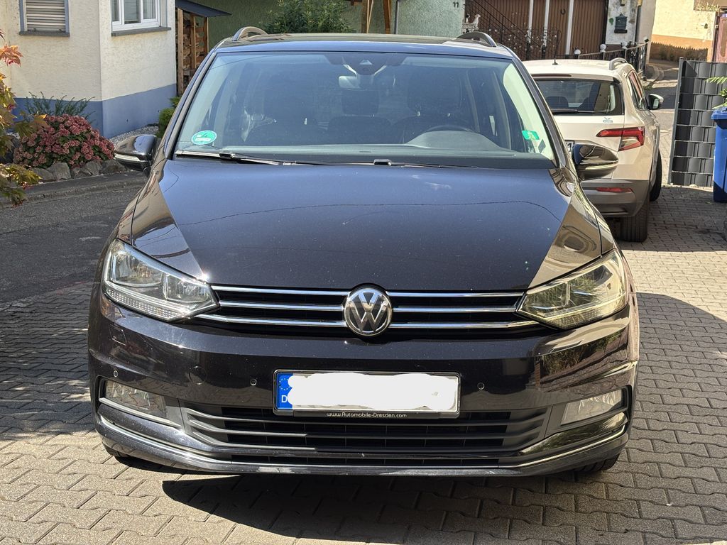 Image of Volkswagen Touran