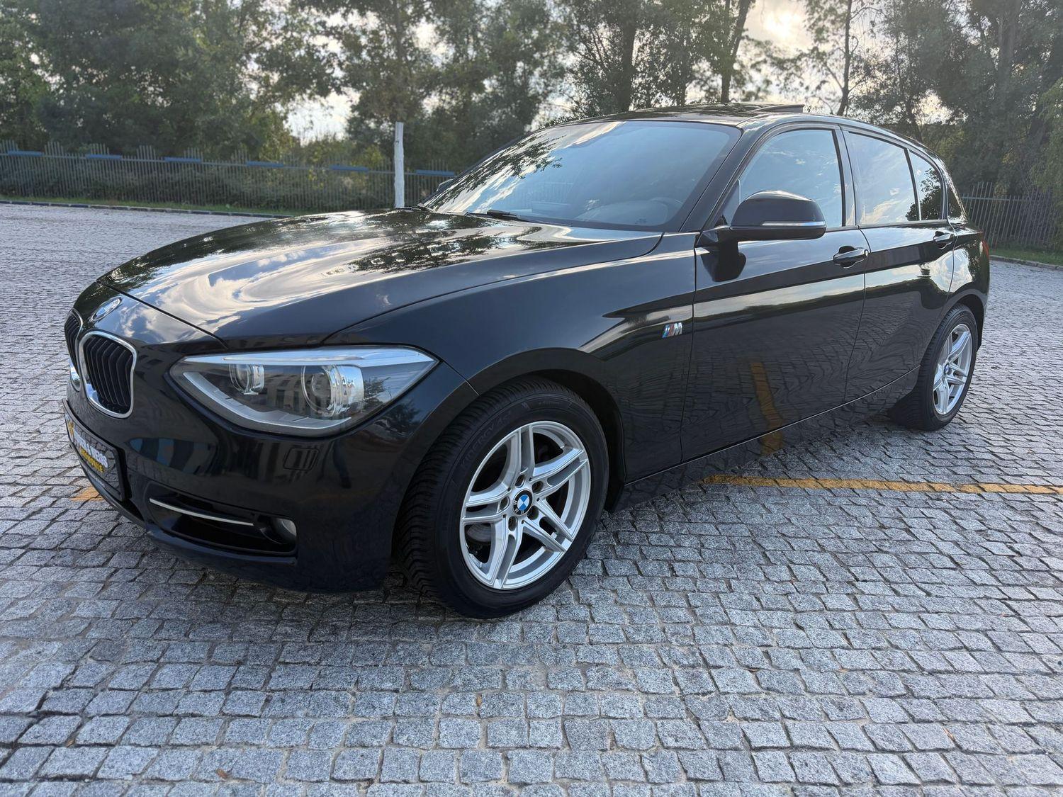 BMW 120 D  Sport-Line AUTOMATIK/XENON/S-DACH/KAMERA
