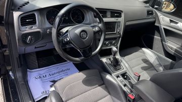Volkswagen Golf - 9