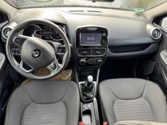 Fahrzeugabbildung Clio IV Grandtour Limited 8xReifen+Sitzh+PDC+Nav