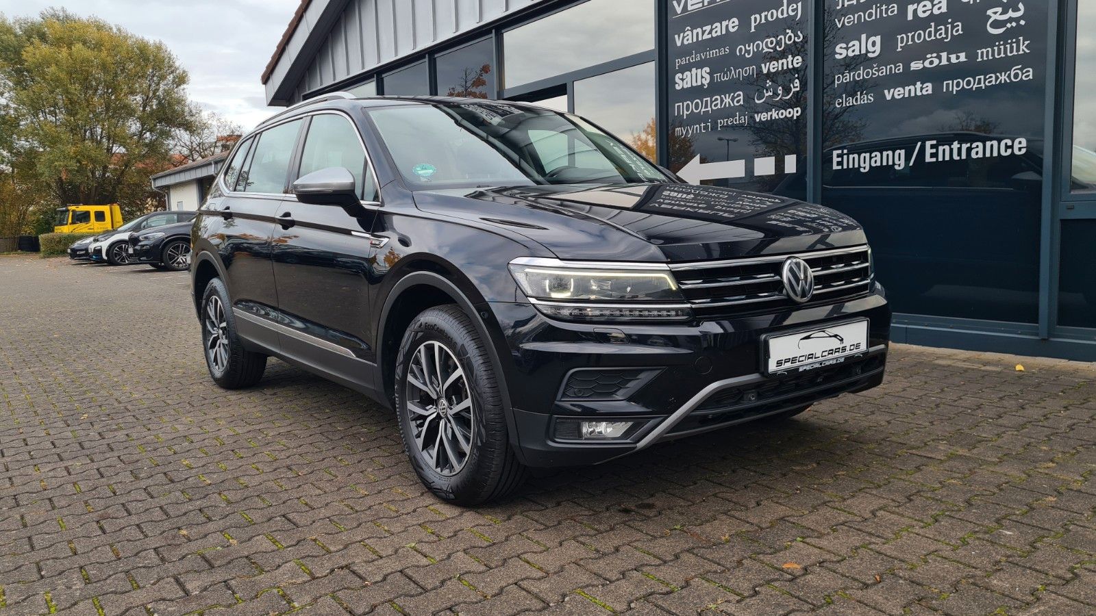 VW Tiguan Allspace Comfortline 4M - AHK - LED -