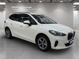 BMW 220i Active Tourer AHK Kamera LED Sitzheizung - BMW 220 Active Tourer in Frankfurt (Main)