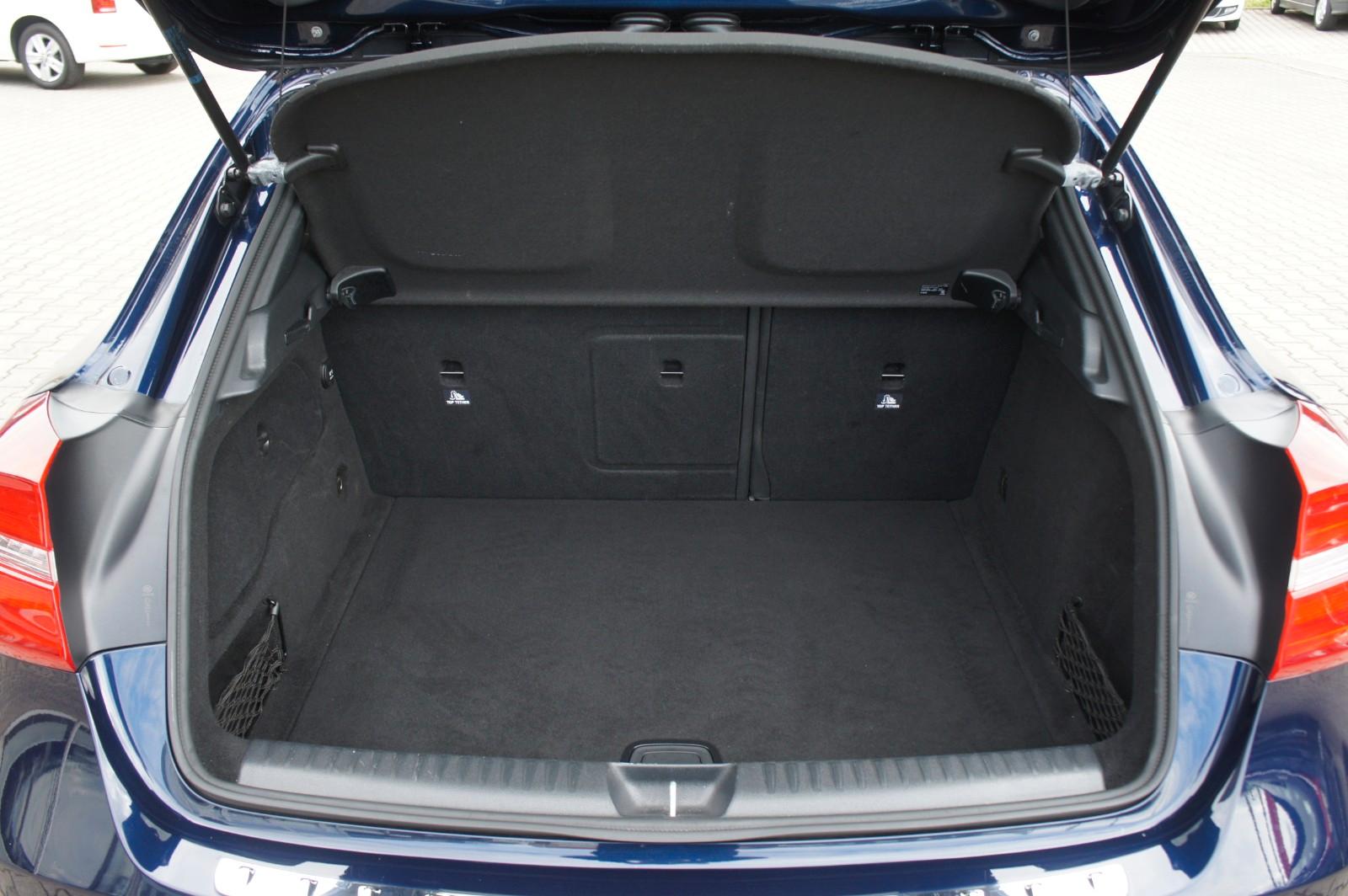 Mercedes-Benz GLA 200 Urban *BI-XENON*NAVI*KLIMA*PDC*SHZ*