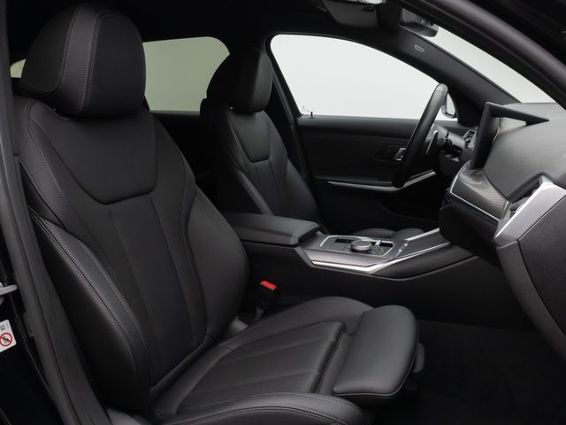 Foto Nummer 35: BMW 318i