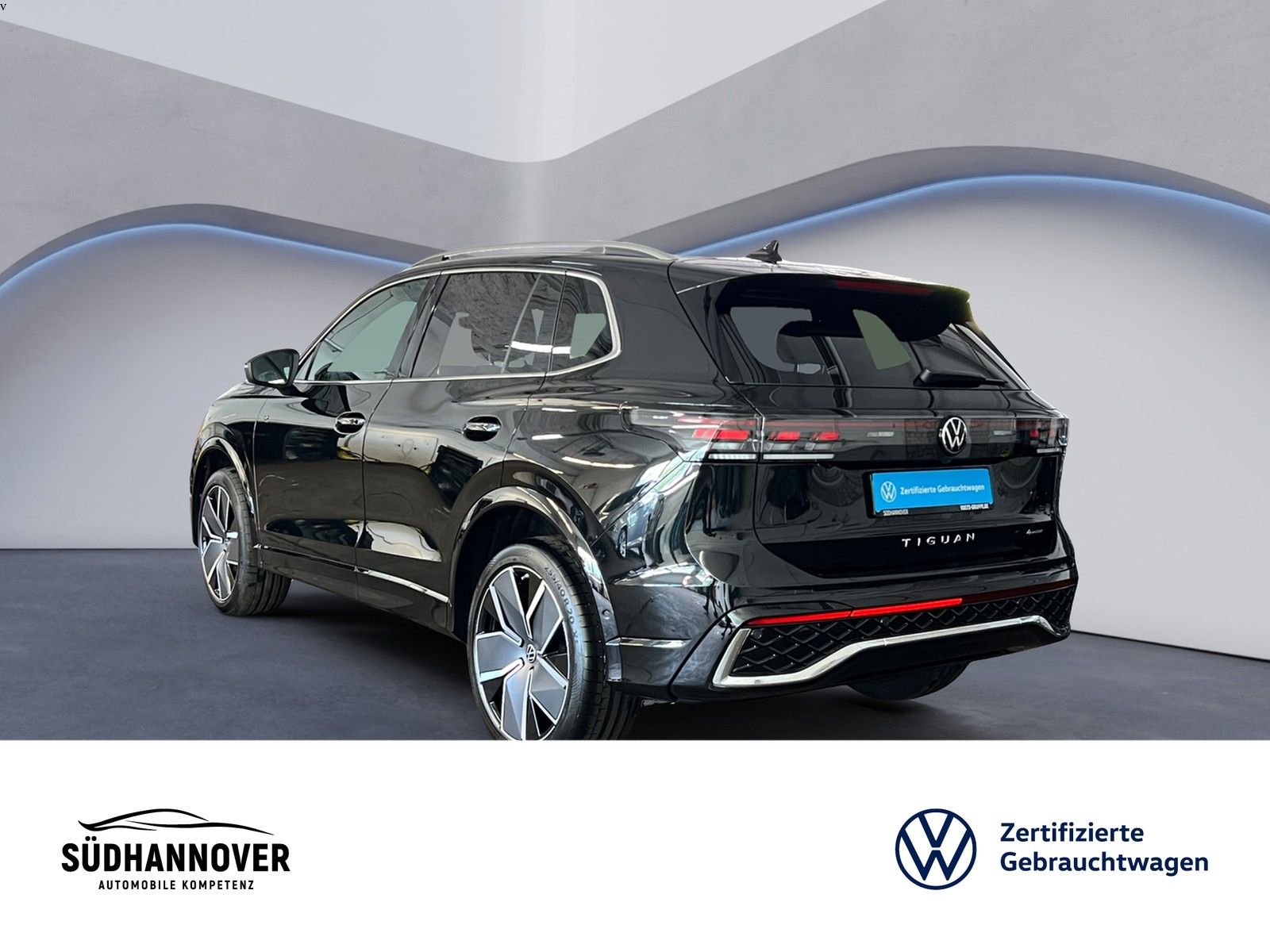 Volkswagen Tiguan R-Line 2.0 TSI 4M DSG PANO MATRIX STANDHZ foto 4
