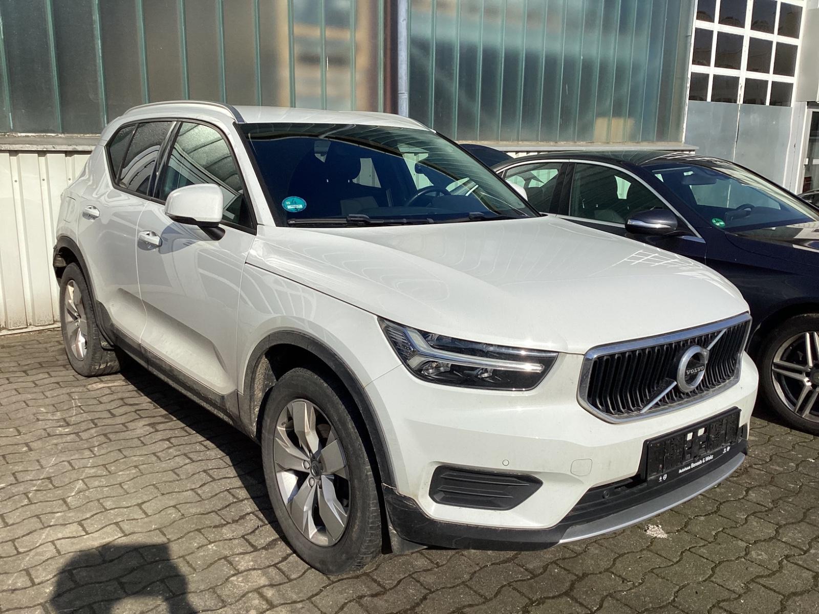 Volvo XC 40 Momentum 2WD