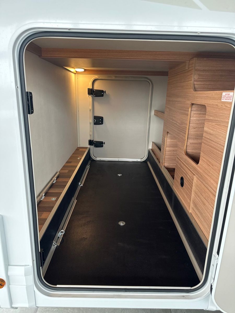 Fahrzeugabbildung Weinsberg CaraSuite 700 ME Lithium TV Markise Automatik