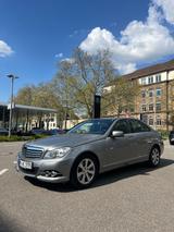 Mercedes-Benz C 220 CDI BlueEFFICIENCY ELEGANCE ELEGANCE - Mercedes-Benz C 220: Elegance