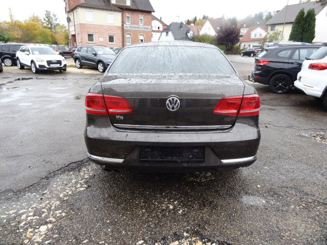 Fahrzeugabbildung Volkswagen Passat Lim. Comfort/Xenon/Navi/140PS/2.Hd/