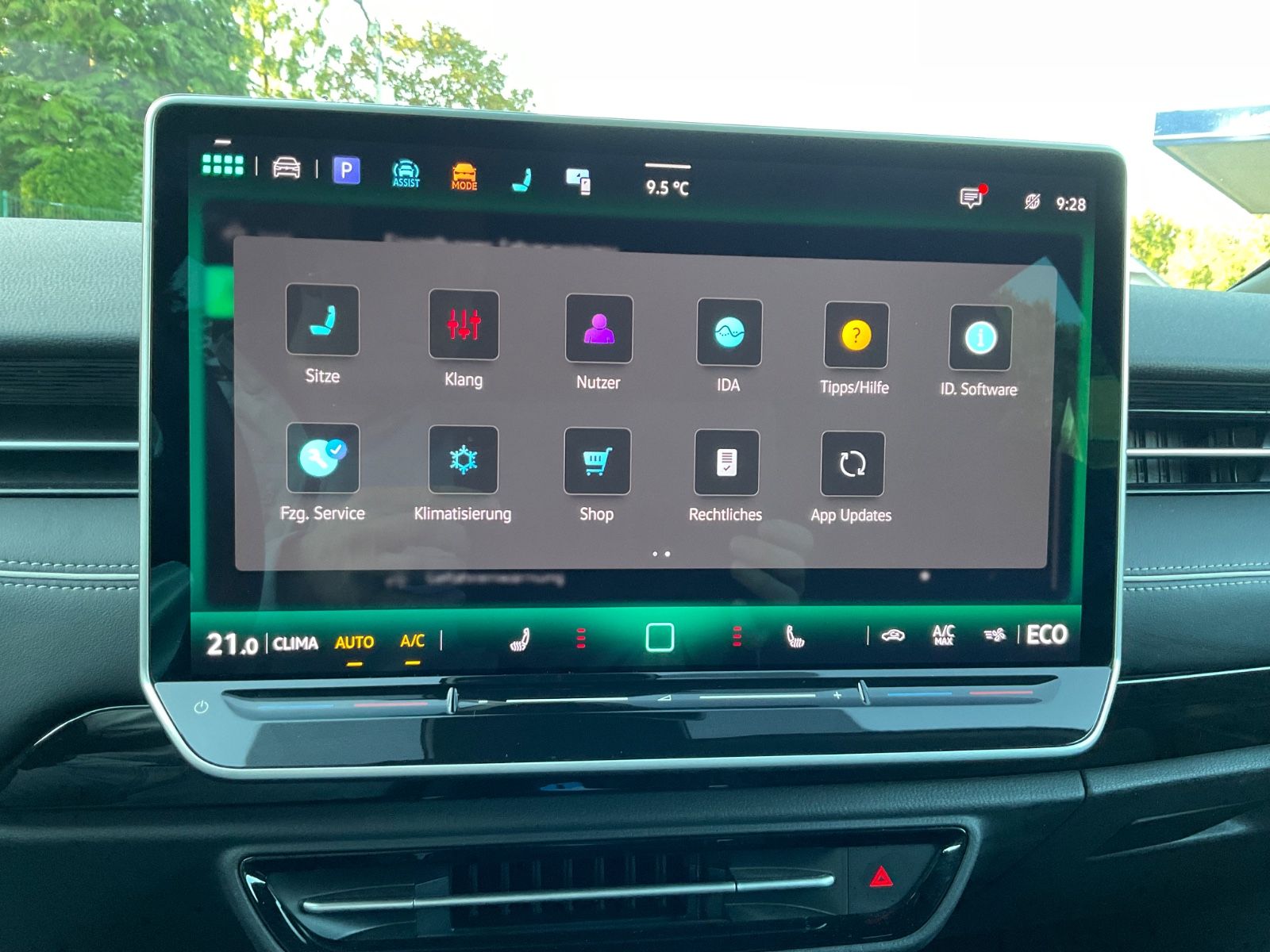 Fahrzeugabbildung Volkswagen ID.7 Pro 82 kWh 210 kW Pro Tourer,AHK,Kamera,IQ