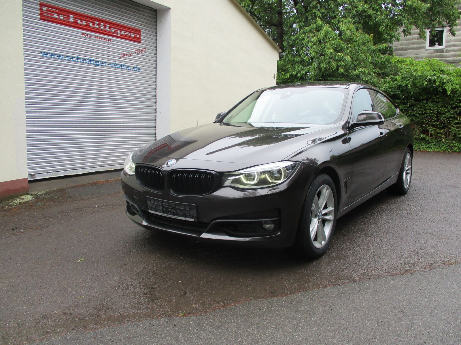 BMW 330 Gran Turismo 330i GT