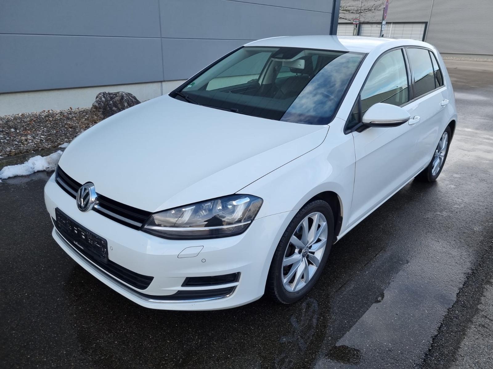 Volkswagen Golf 2.0 TDI BMT Highline ACC/BiXenon/Navi