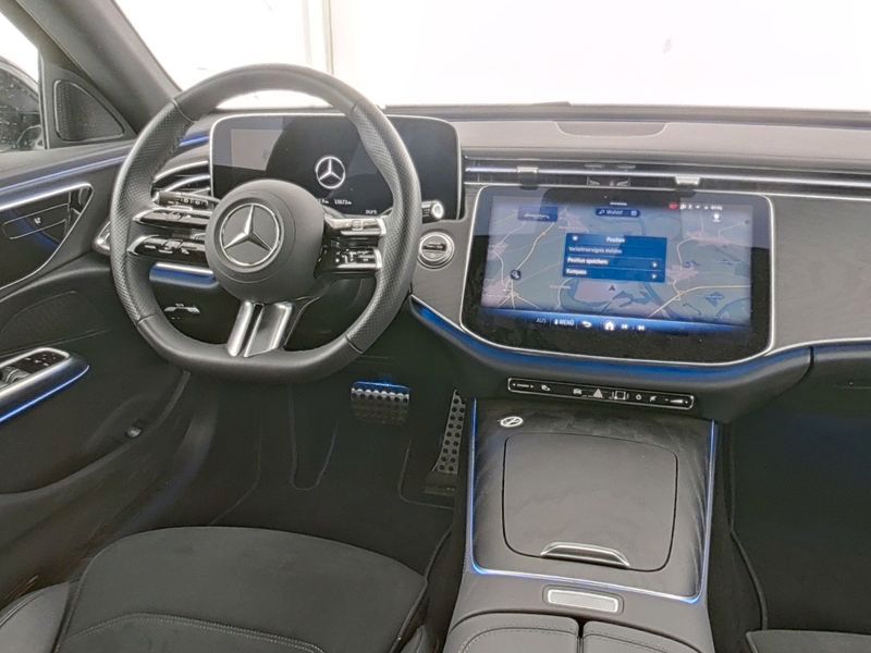 Fahrzeugabbildung Mercedes-Benz E 220 d 4M T AMG AHK+Pano+Night+Distronic+Keyles