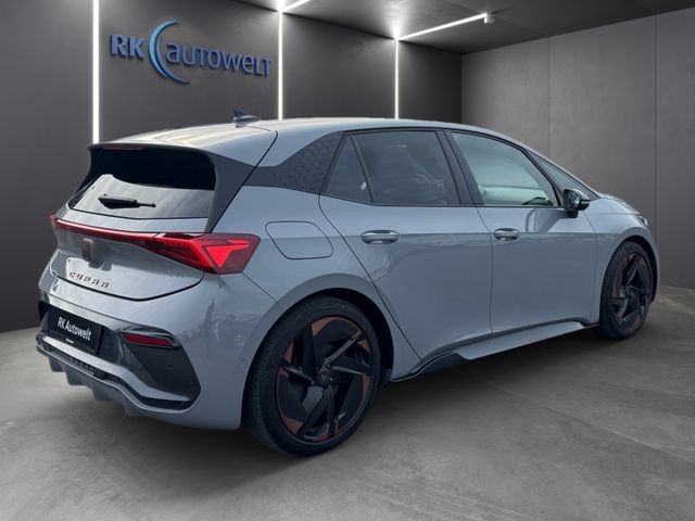 Born 58 kWh LED Navi Sitzh. ACC Keyless Kamera 2