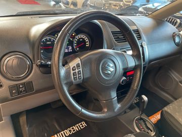 Suzuki SX4 1.6 VVT 2WD Style Automatik *SHZ*NAVI*KLIMA*