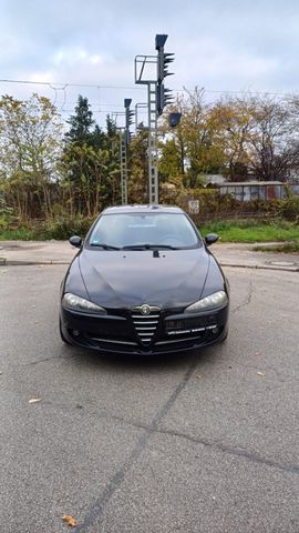 Alfa Romeo/2010/Benzin Flüssiggas /1,6