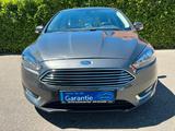 Ford Focus Lim. Titanium - Ford Focus Gebrauchtwagen in Freiburg