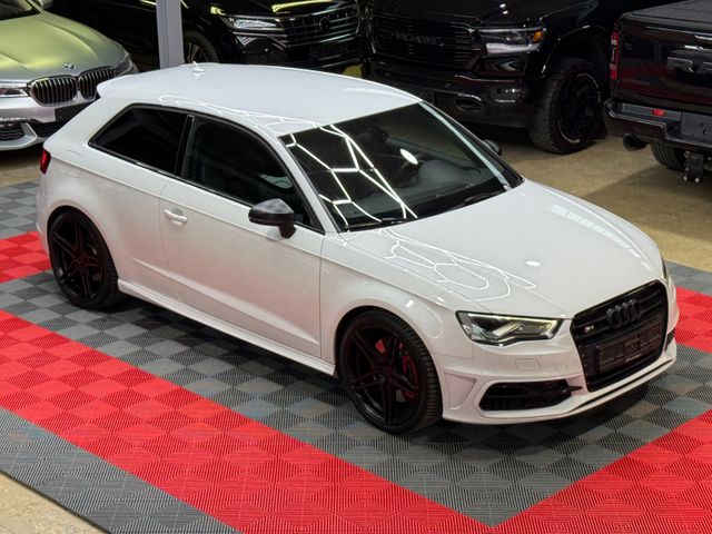 Audi S3 2.0 TFSI quattro Navi Leder SHZ LED F1